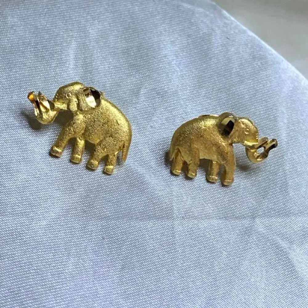 Vintage Gold Tone Elephant Stud Earrings Textured & Polished Figural Safari